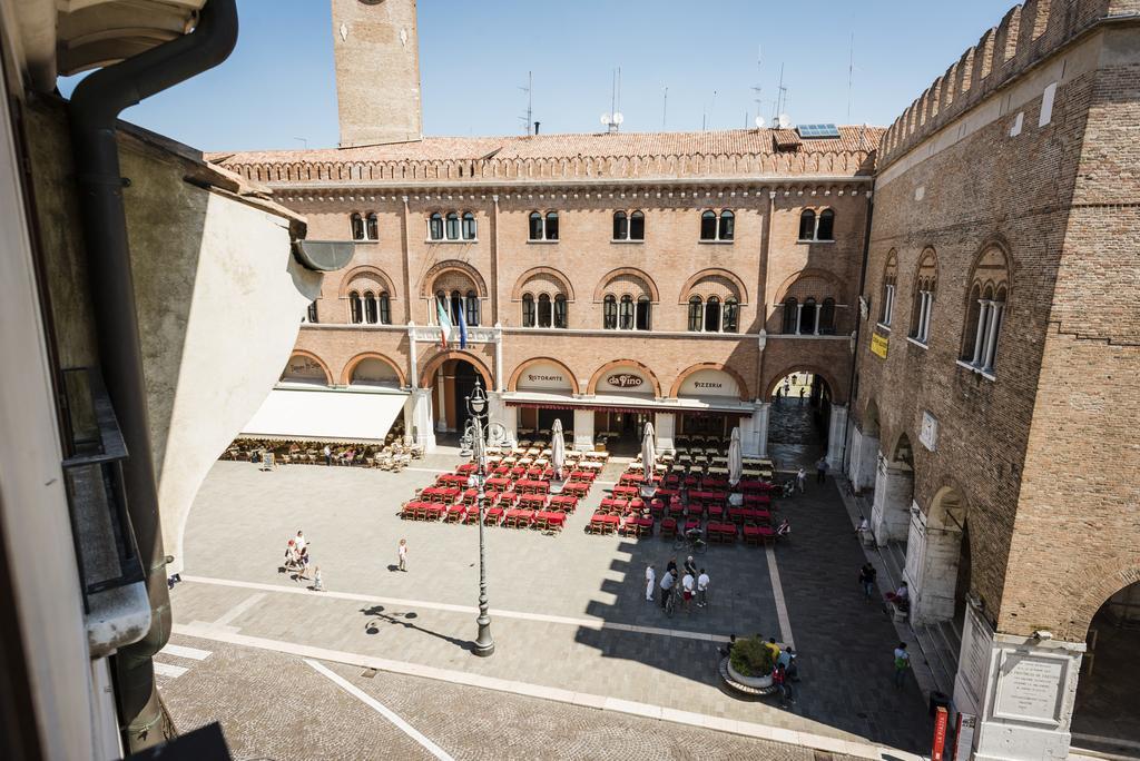 Myplace Piazza Dei Signori Apartments Тревизо Экстерьер фото